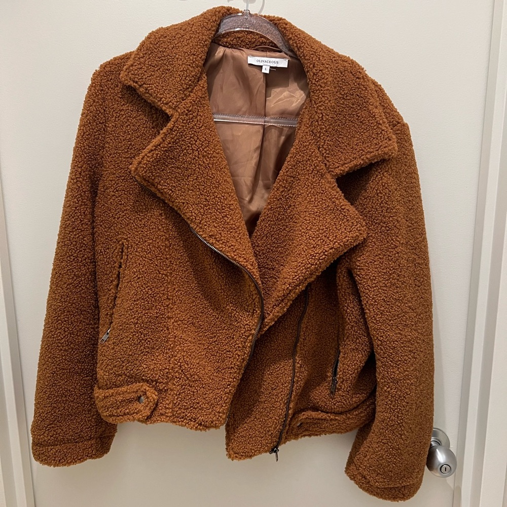 Olivaceous Brown Teddy Jacket with Plush Texture and Oversized Fit